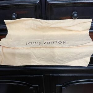 Louis Vuitton XL Cream Dust Bag EUC